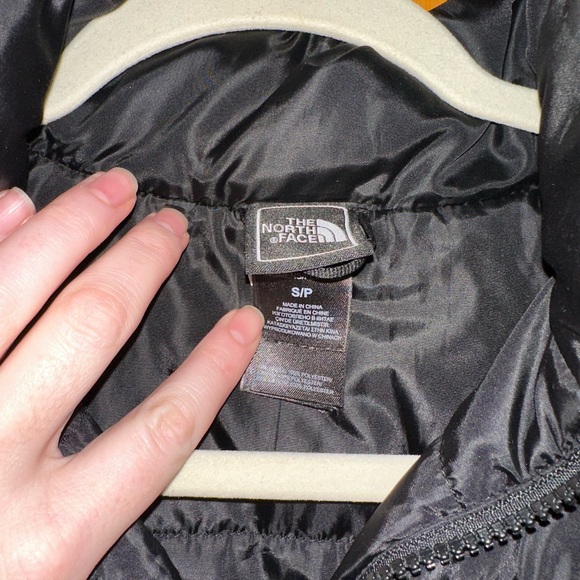 NORTHFACE SHELL JACKET - Picture 2 of 3